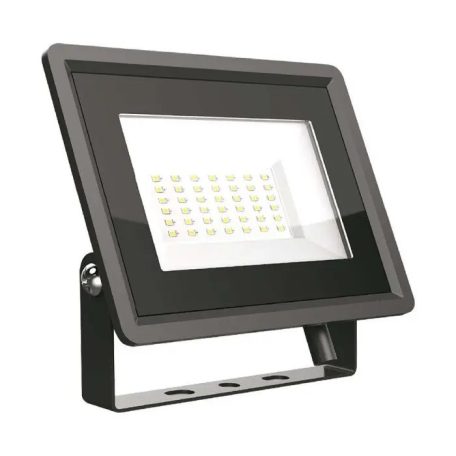 50W LED reflektor aj na vonkajšie použitie IP66 4500 lumenov